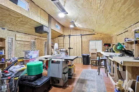 1954 Lakeview Drive Avon IN 46123