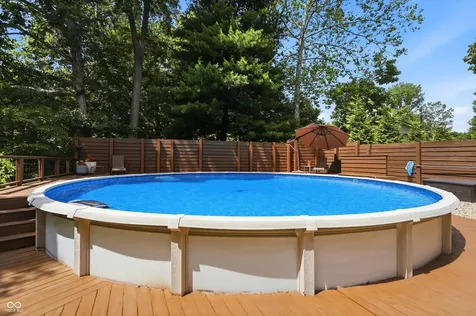1954 Lakeview Drive Avon IN 46123