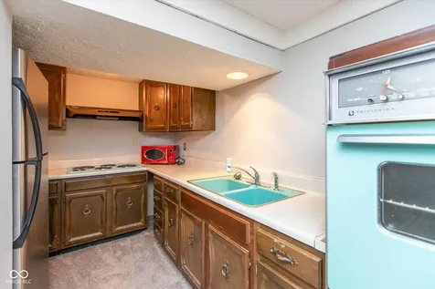 144 Bexhill Drive Carmel IN 46032