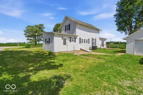 7950 S County Road 575 E Straughn IN 47387