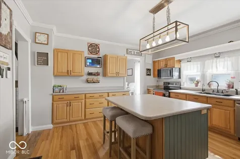 7950 S County Road 575 E Straughn IN 47387