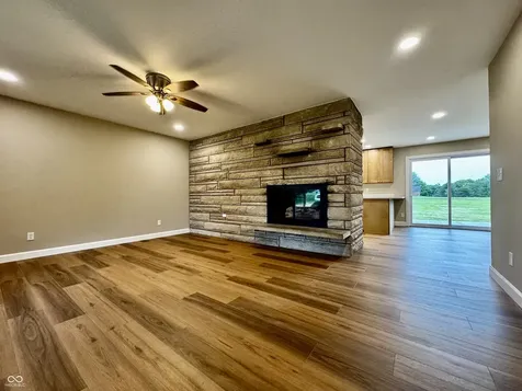 9508 E County Road 700 N Seymour IN 47274