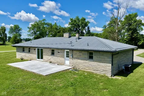 9508 E County Road 700 N Seymour IN 47274