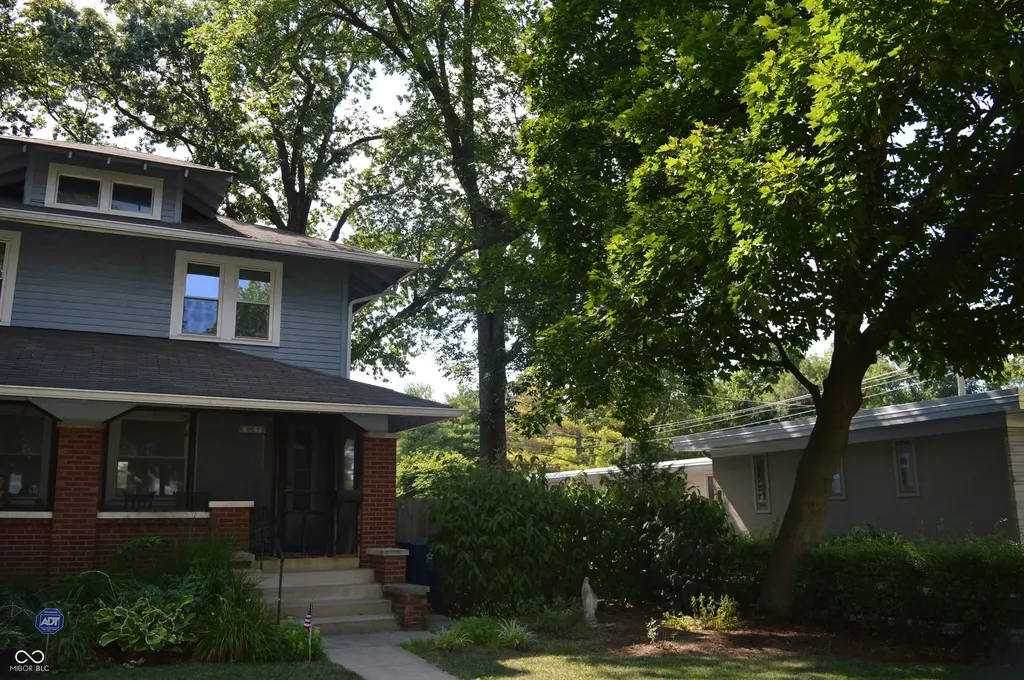 6048 N College Avenue N Indianapolis IN 46220