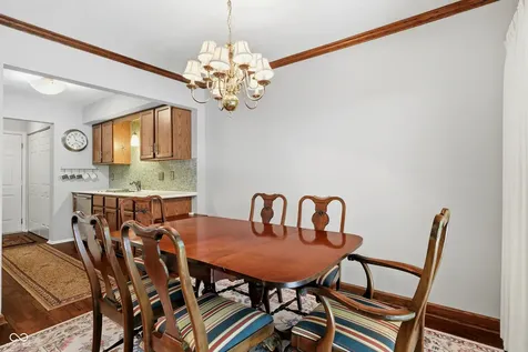 9248 Golden Woods Drive Indianapolis IN 46268