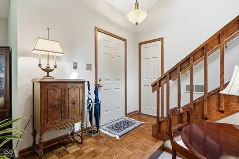9248 Golden Woods Drive Indianapolis IN 46268