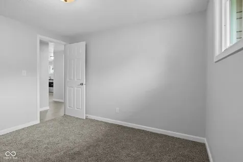 724 Hillside Drive Anderson IN 46012