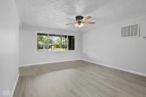 724 Hillside Drive Anderson IN 46012