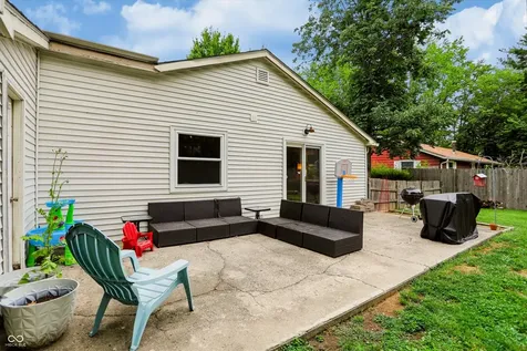 1515 W 75th Place Indianapolis IN 46260