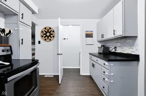1515 W 75th Place Indianapolis IN 46260