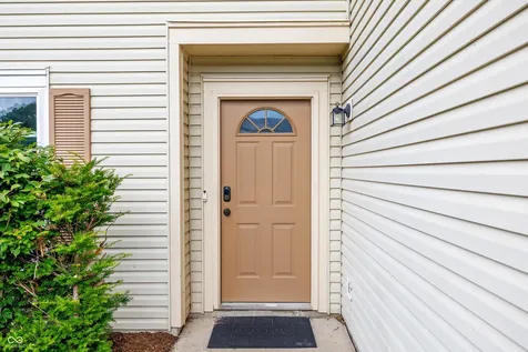 5606 N Plymouth Court Mccordsville IN 46055
