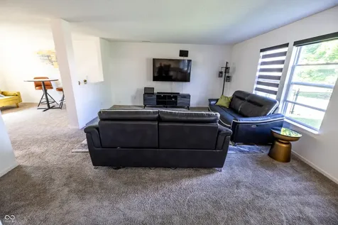 5606 N Plymouth Court Mccordsville IN 46055