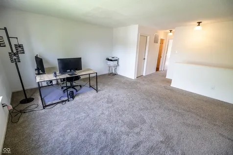 5606 N Plymouth Court Mccordsville IN 46055