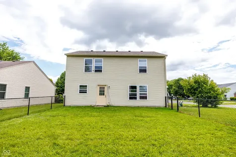 5606 N Plymouth Court Mccordsville IN 46055