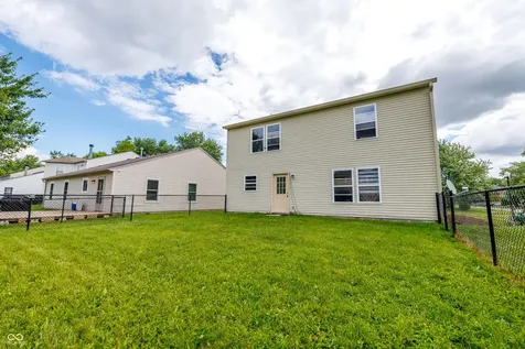 5606 N Plymouth Court Mccordsville IN 46055