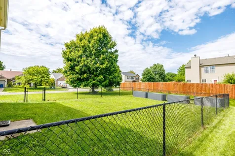 5606 N Plymouth Court Mccordsville IN 46055