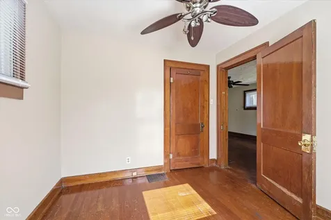 4405 Crittenden Avenue Indianapolis IN 46205