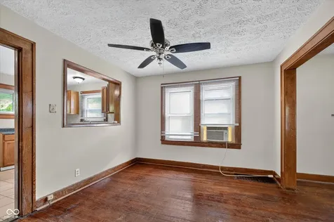 4405 Crittenden Avenue Indianapolis IN 46205