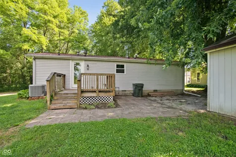 111 W Henley Street Carthage IN 46115