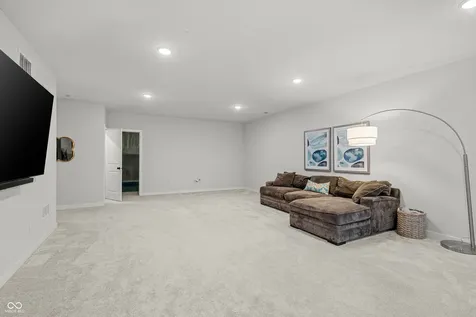 15606 Woodford Drive Westfield IN 46074