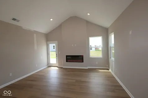 2329 Bear Oak Run Shelbyville IN 46176