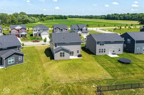 6907 Seattle Slew Drive Whitestown IN 46075