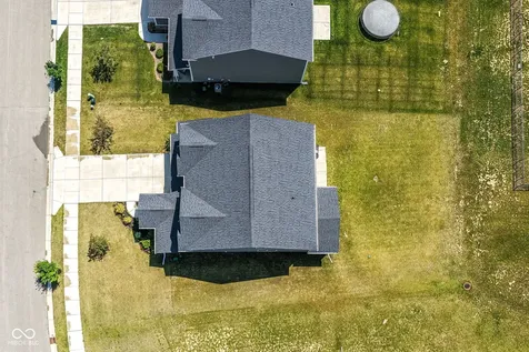 6907 Seattle Slew Drive Whitestown IN 46075