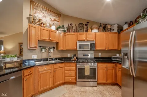 621 Buck Lane Pendleton IN 46064
