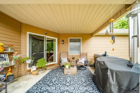 621 Buck Lane Pendleton IN 46064