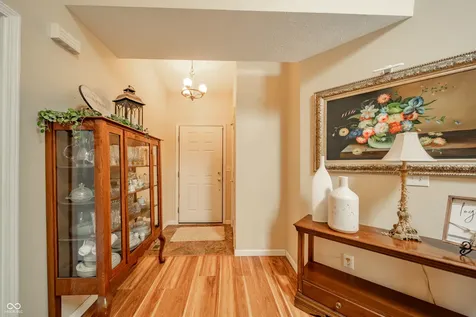 621 Buck Lane Pendleton IN 46064