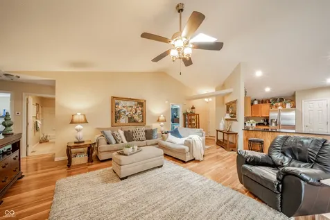 621 Buck Lane Pendleton IN 46064