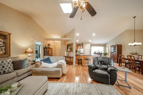 621 Buck Lane Pendleton IN 46064