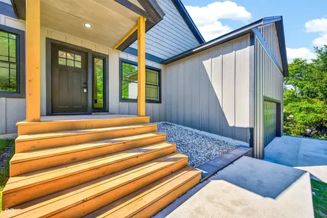 85 Pine Hills Drive Nashville IN 47448