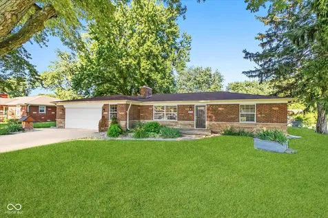 1074 S Avon Avenue Avon IN 46123