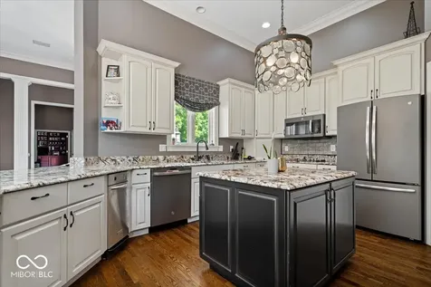 9731 Decatur Drive Indianapolis IN 46256