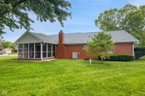 8022 Knollgate Court Indianapolis IN 46268