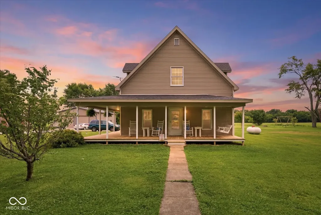 426 S 600 W Shelbyville IN 46176