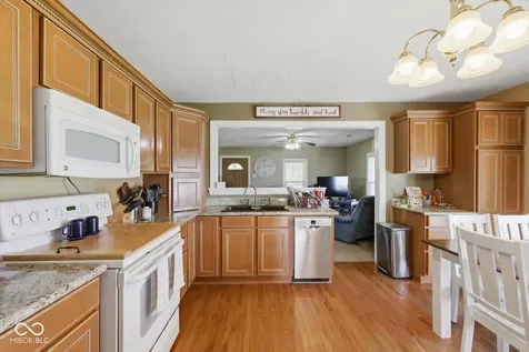 426 S 600 W Shelbyville IN 46176