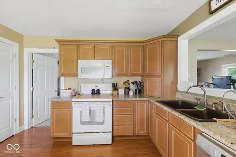 426 S 600 W Shelbyville IN 46176
