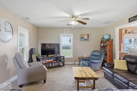 426 S 600 W Shelbyville IN 46176