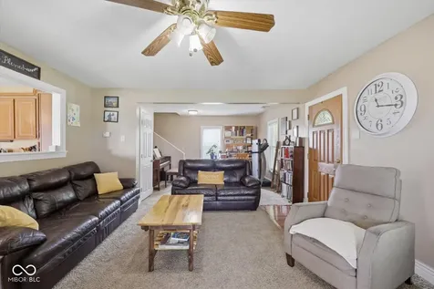 426 S 600 W Shelbyville IN 46176