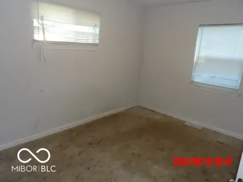 81 Crestview Drive Greenwood IN 46143