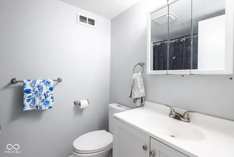 3614 Remington Drive Indianapolis IN 46227