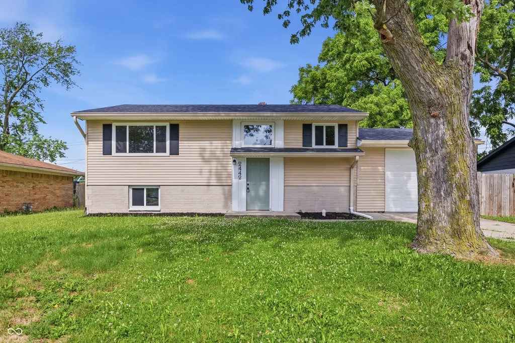 2442 Morning Star Drive Indianapolis IN 46229