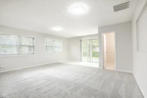 4014 N Bolton Avenue Indianapolis IN 46226