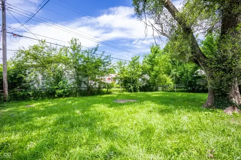 4014 N Bolton Avenue Indianapolis IN 46226