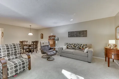 3824 Wilderness Trail Indianapolis IN 46237