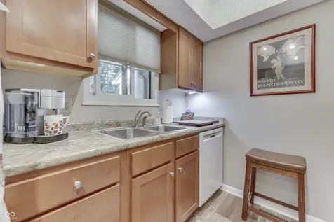 3824 Wilderness Trail Indianapolis IN 46237