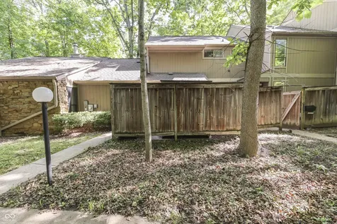 3824 Wilderness Trail Indianapolis IN 46237