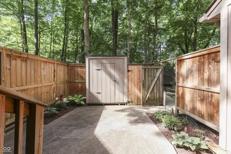 3824 Wilderness Trail Indianapolis IN 46237